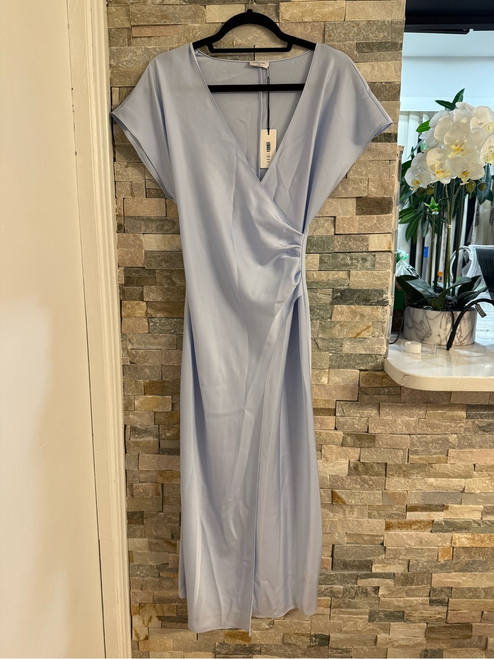 Aritzia Babaton Closing Satin Dress - Picture 10 of 13